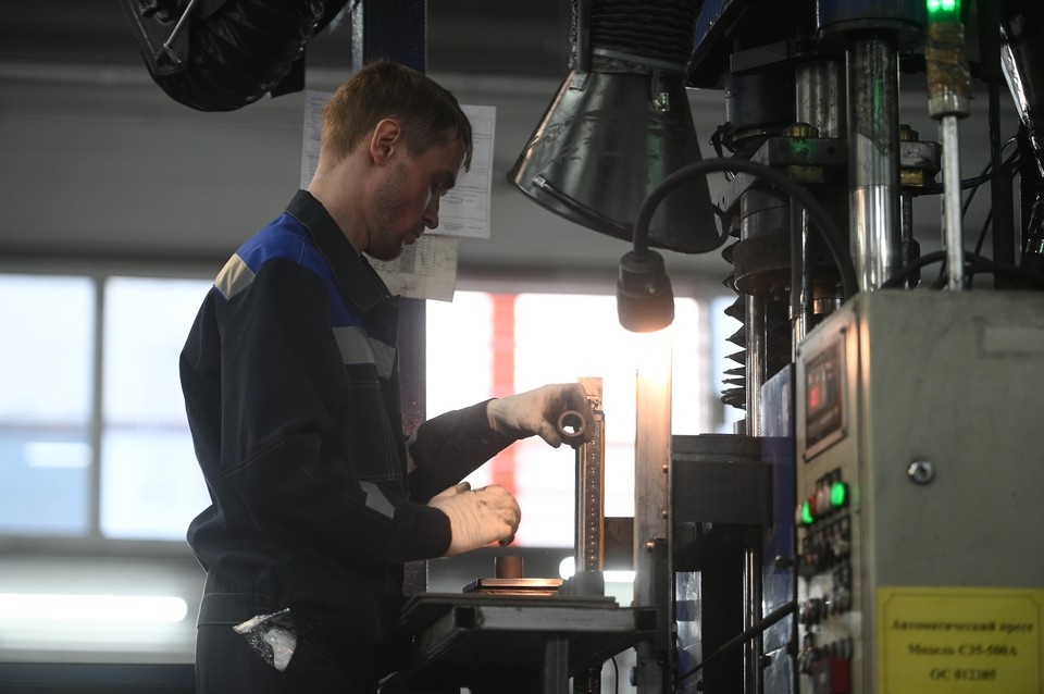    В Петербурге наблюдается рост оборота на предприятиях. Алексей БУЛАТОВ