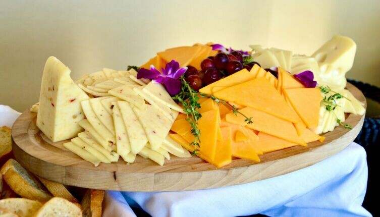    Что приготовить из сыра? Фото: Andra C Taylor Jr on Unsplash