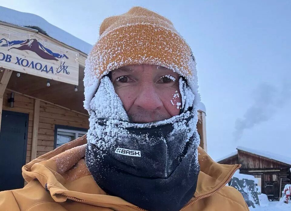    Футболист Алексей Смертин едва не лишился пальца во время марафона в Оймяконе при -42 градусах