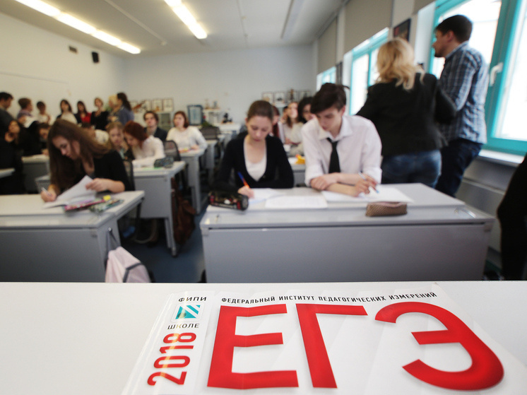   Евгений Семенов