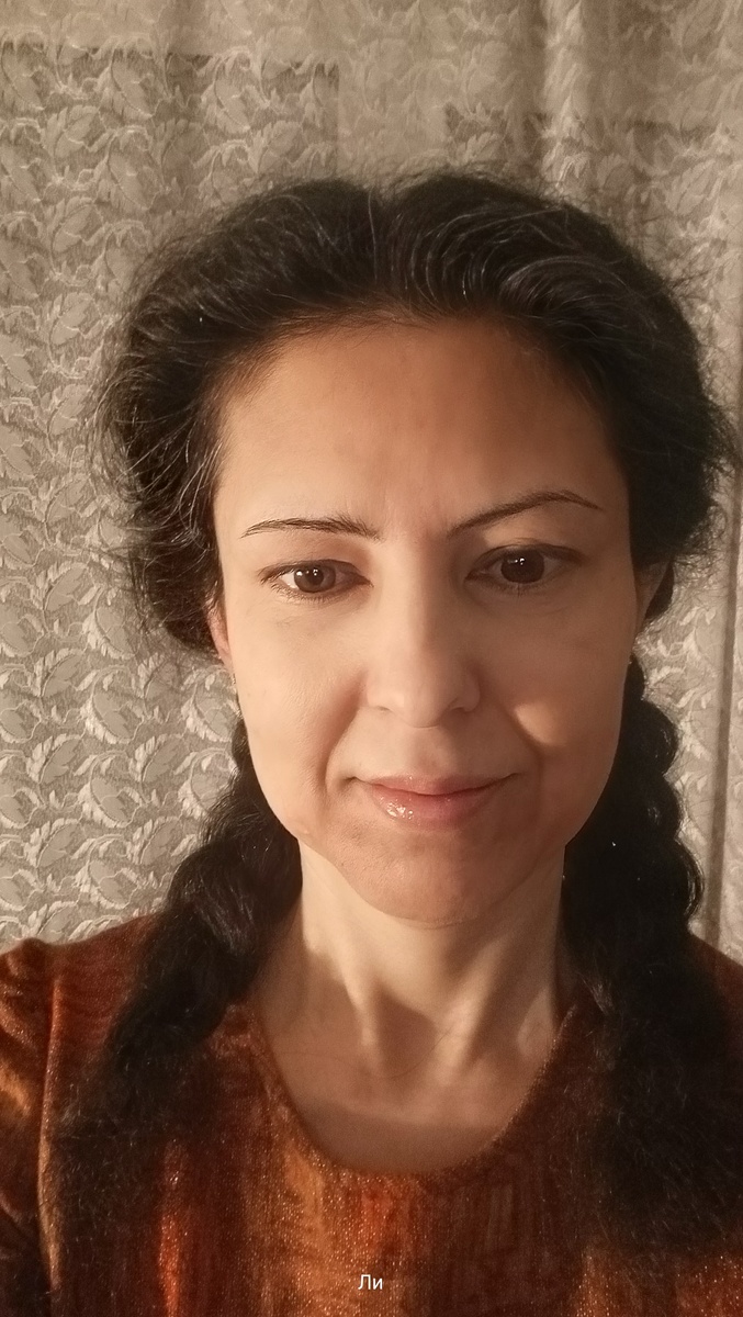 Всё натуральное у меня. Седину не закрашиваю