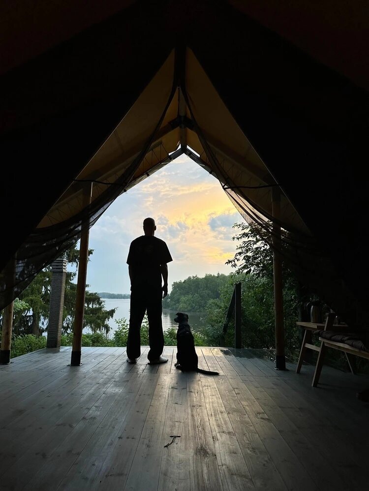 Первое фото нового возлюбленного Асмус создало интригу. Фото: соцсети