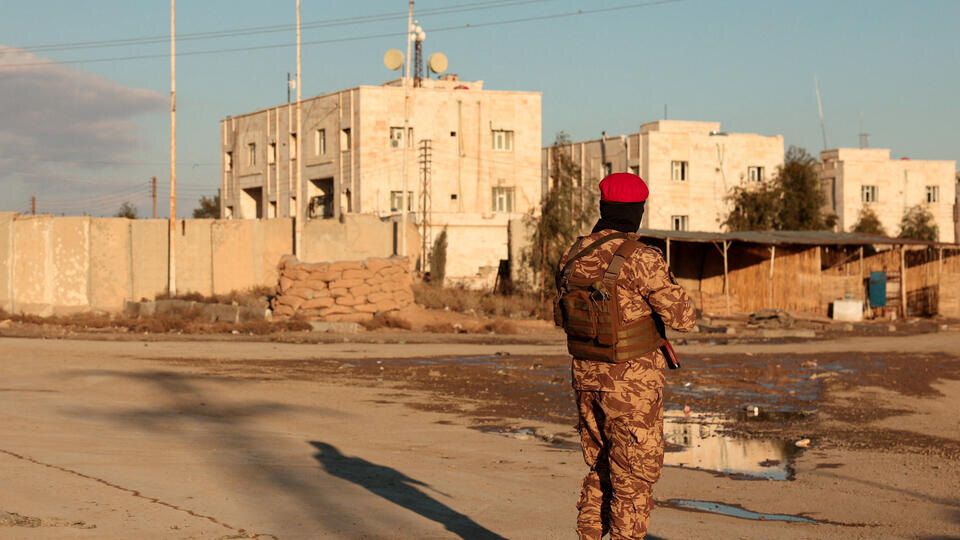     Rudaw: около 1,5 тысячи террористов ИГ* вышли из тюрьмы в Сирии REUTERS/Mahmoud Hassano