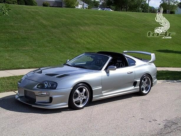 Кузов TARGO это когда в автомобиле присутствует съёмная крыша кузова, которую можно снять и поставить. Такая крыша даже есть на NISSAN 300ZX.