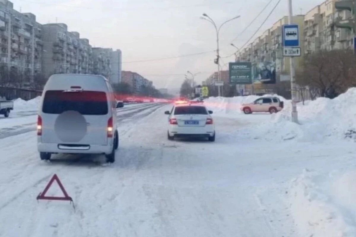    В Комсомольске-на-Амуре водитель травмировал пенсионерке голову на «зебре»
