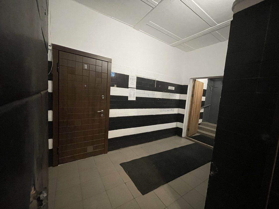    В Госдуме рассказали о штрафах за самовольную установку тамбурной двери Александр РОГОЗА