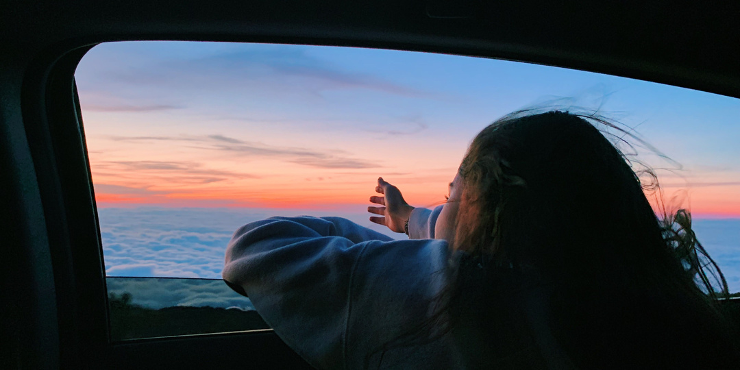 Развлекайтесь, наслаждайтесь поездкой и смотрите фильм