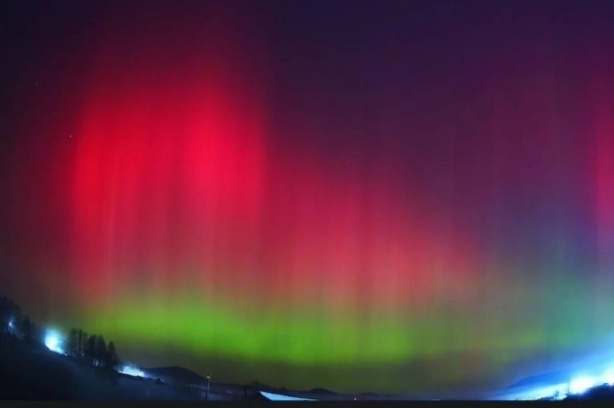    Полярное сияние из-за сильной магнитной бури наблюдали 20 января в Бурятии