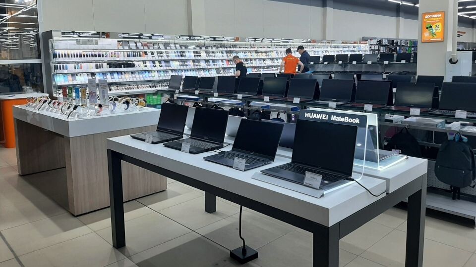    Магазин электроники и бытовой техники DNS в Барнауле. Источник: dns-shop.ru