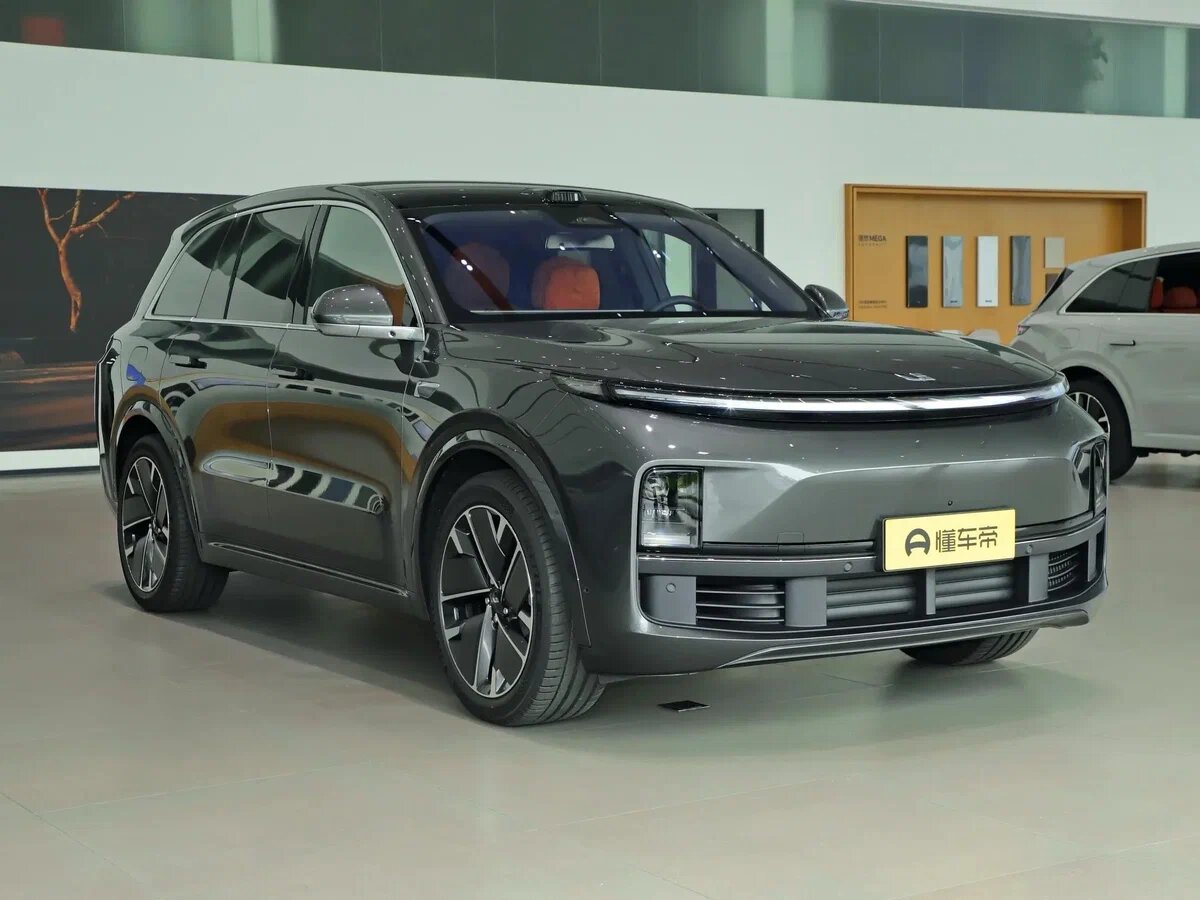 Lixiang (Li Auto) L8.