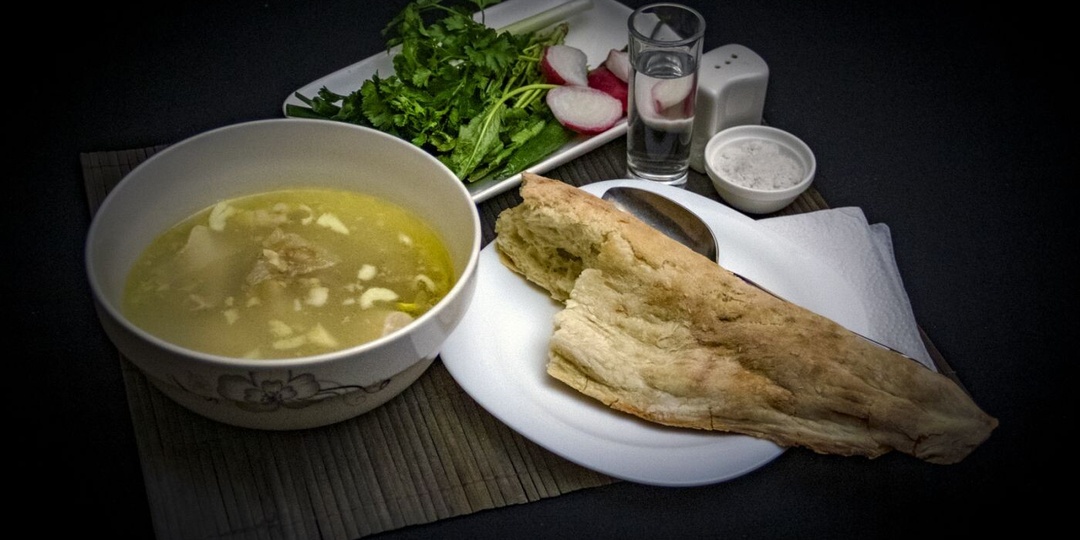 Хаши: древний грузинский суп, который лечит тело и объединяет людей