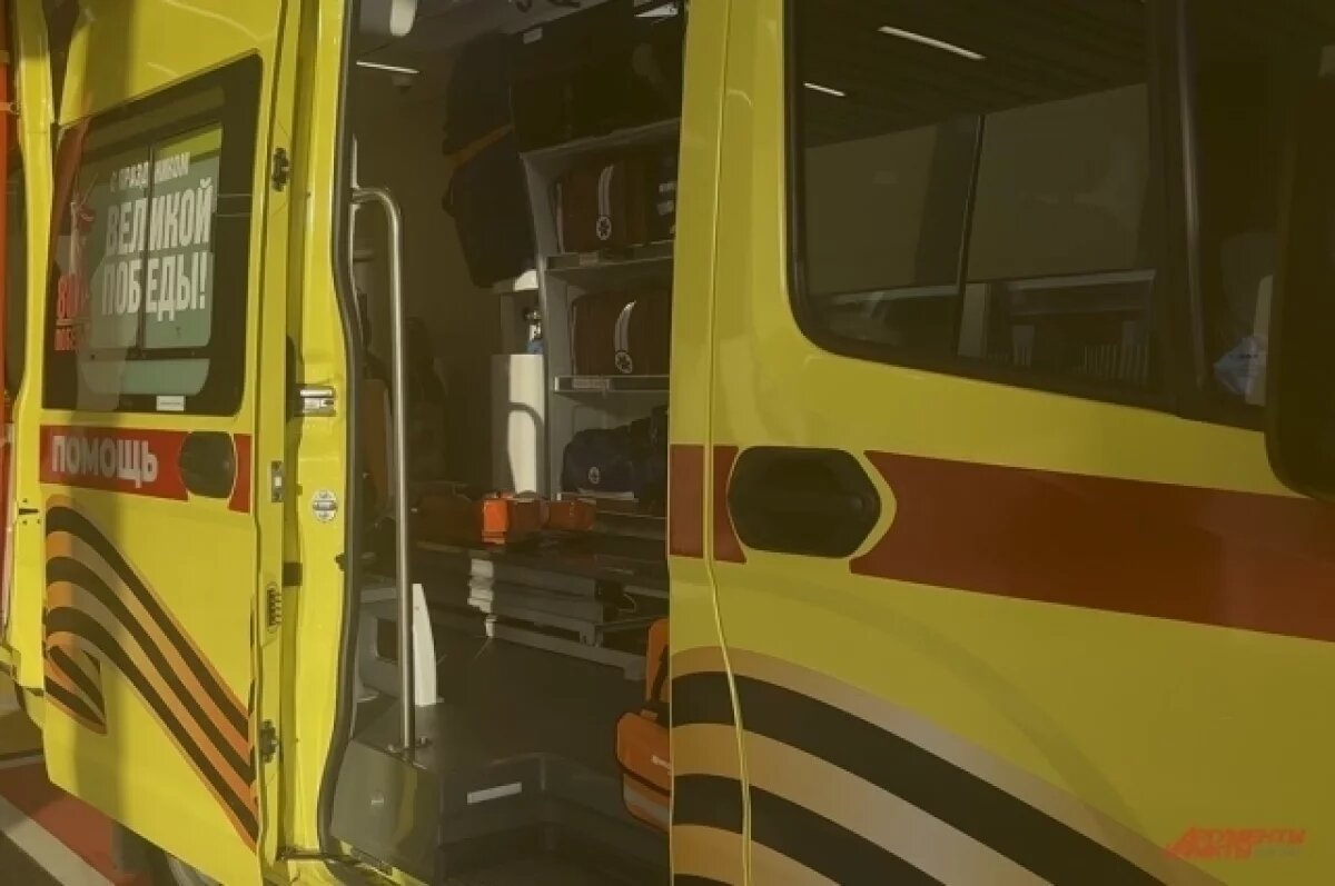    При пожаре на юге Петербурга обгорел мужчина