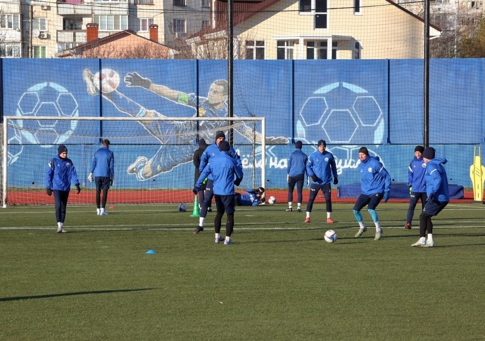    Впереди большая работа. Фото: fcsevastopol.ru