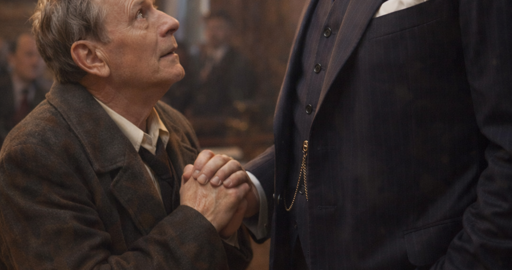 Как общаться с людьми выше тебя по статусу и не терять позицию