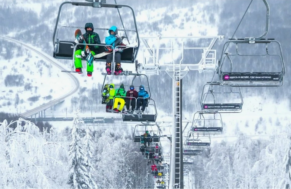 Яндекс картинки. После болезни я еще не вставала на лыжи.