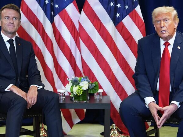 Макрон не хочет вступать в Совет мира по Газе — СМИ. Чем пригрозил Трамп