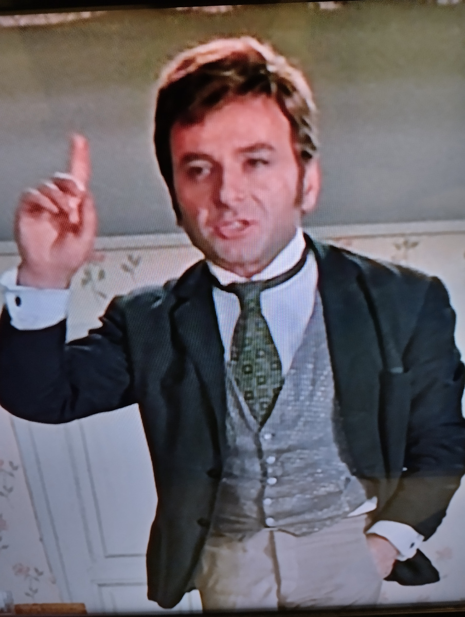 Остап Бендер. Кадр из кинофильма "12 стульев" Режиссёр Леонид Гайдай 