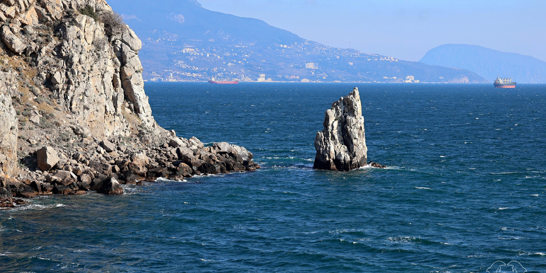 С Днем Республики Крым!