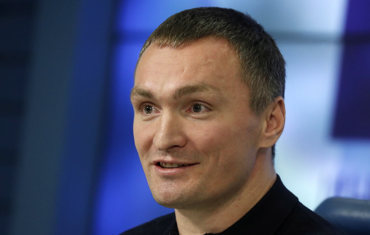    Первый вице-президент Федерации хоккея с мячом России Евгений Иванушкин  Артем Геодакян/ТАСС