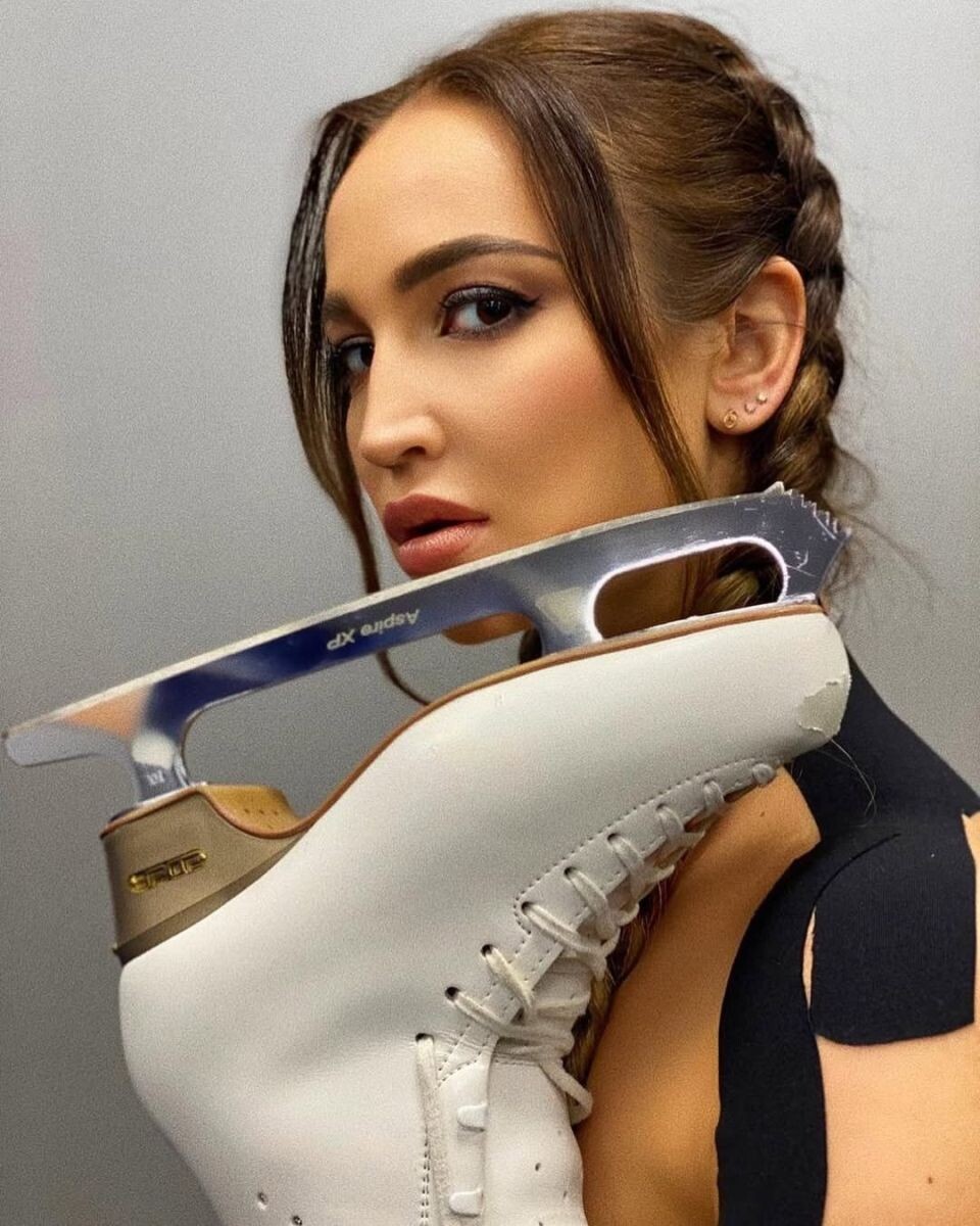    Ольга Бузова. Источник: @buzova86*