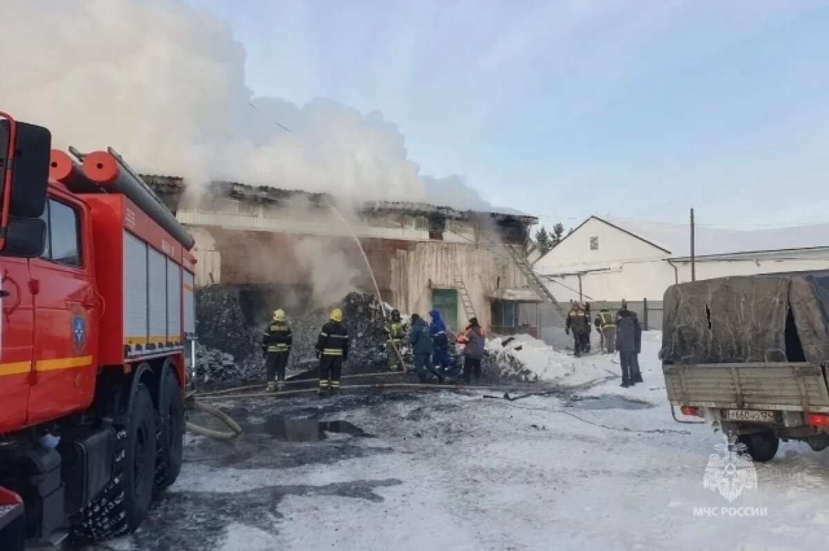    Крупный пожар произошёл в котельной в Красноярском крае