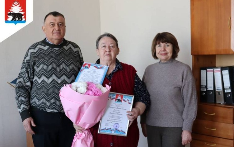 Известный педагог и организатор Зиминского района Валентина Кренделева отметила 70-летие