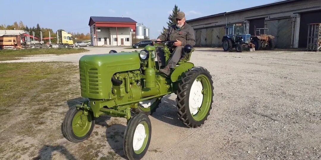 ДТ-14: Дедушка современных мотоблоков. Как скромный трактор изменил малые хозяйства и чему он учит нас сегодня