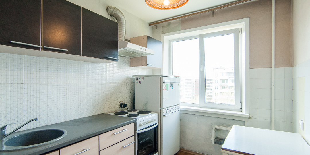 Сын взял кредит на «ремонт нашей кухни» и исчез, а коллекторы начали угрожать выселением