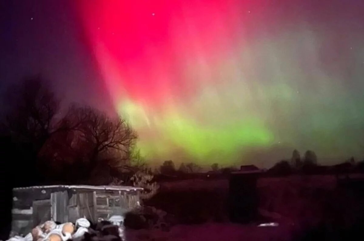    Жители Крыма наблюдали полярное сияние из-за мощной магнитной бури