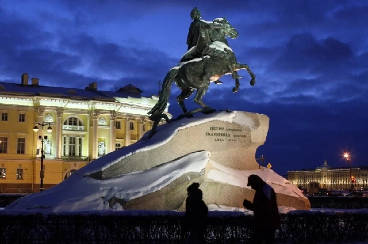    Погодные циклонические «вихри» охватили Петербург