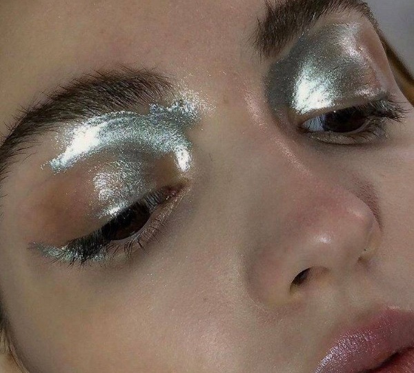 Трендовые цвета в макияже на 2026 год