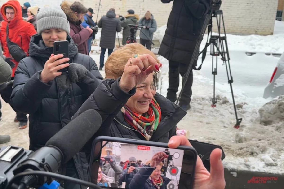 Ключи от квартиры у адвоката Лурье
