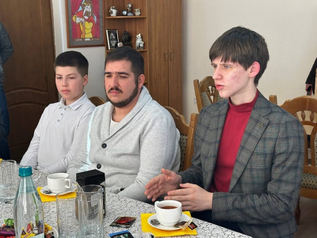 Листайте вправо, чтобы увидеть больше изображений