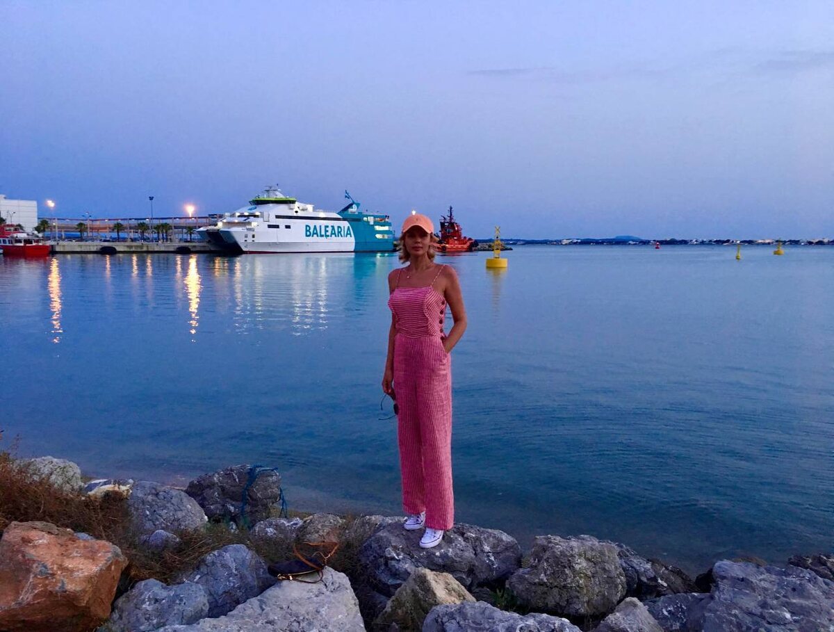 На фото: 
ведущая прогноза погоды на канале "Россия 1" Татьяна Антонова