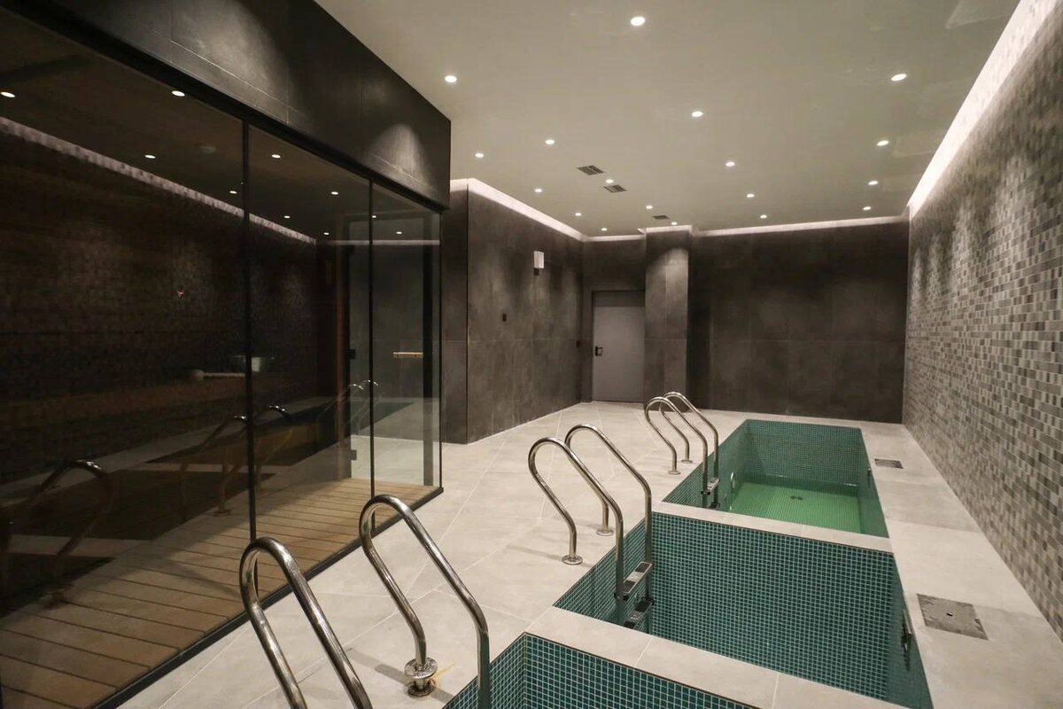 Листайте вправо, чтобы увидеть больше изображений