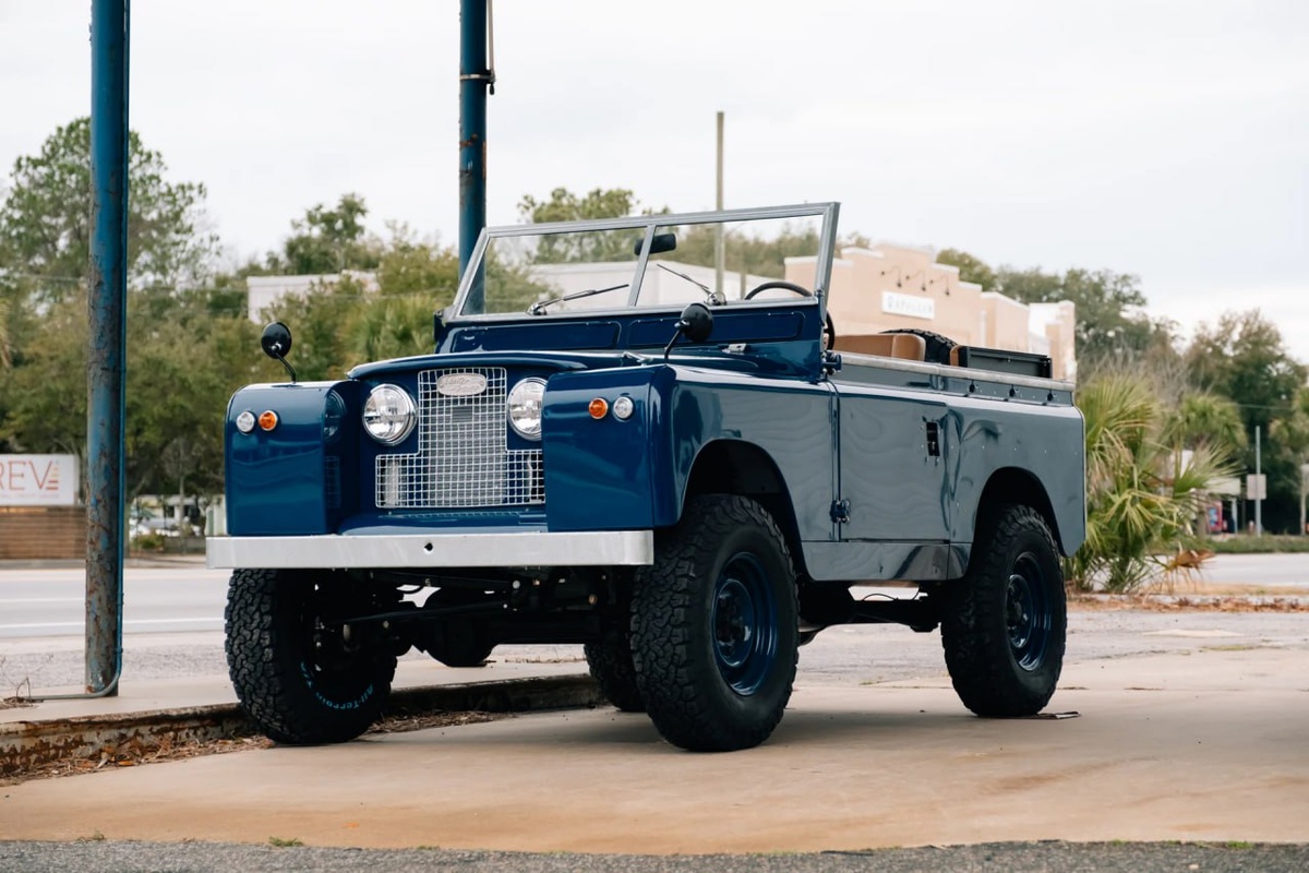 Фото Land Rover  📷
