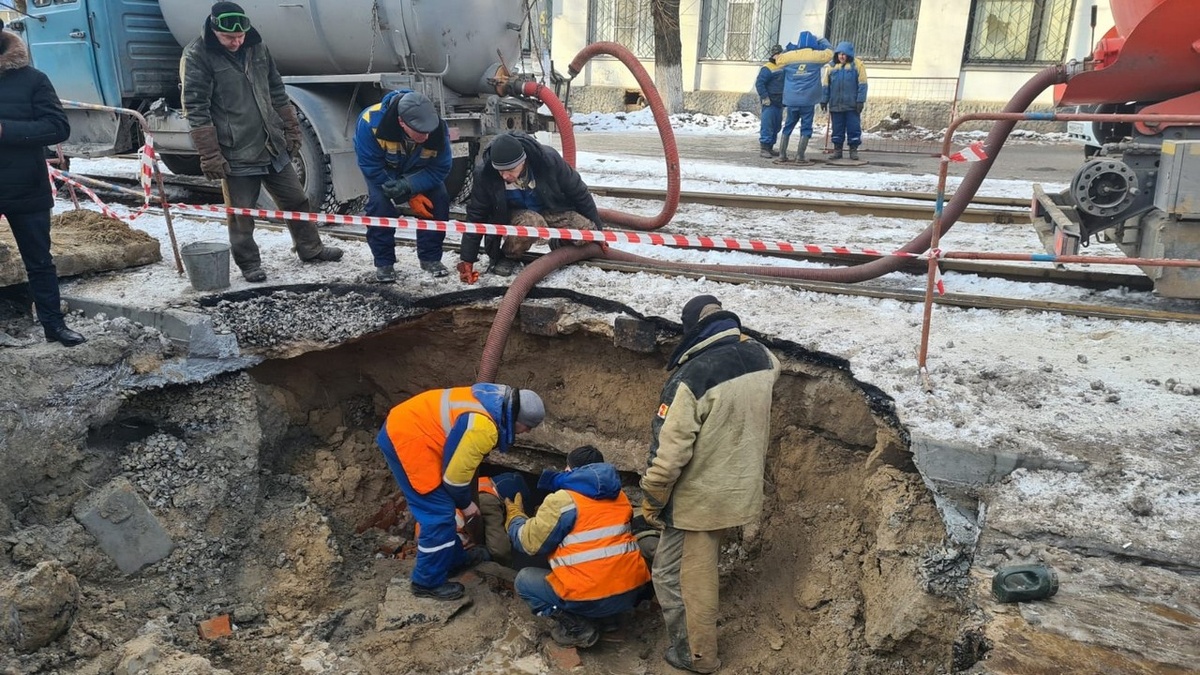    В Курске 14 домов и 4-я гимназия остаются без горячей воды и отопления