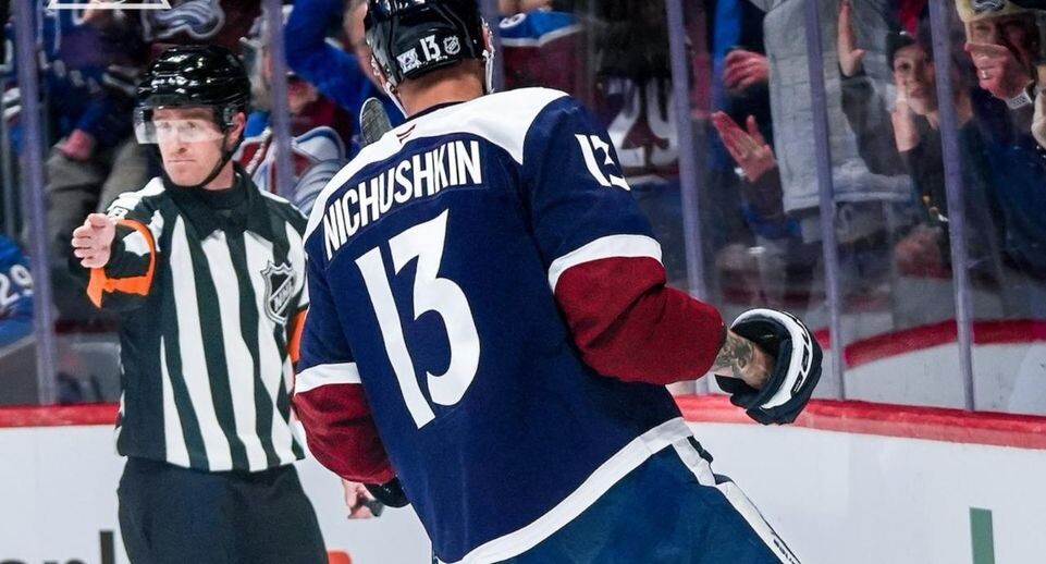    ХК «Колорадо Эвеланш»