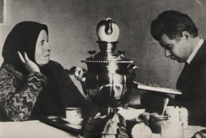 За что Сергей Есенин всю жизнь не мог простить свою мать