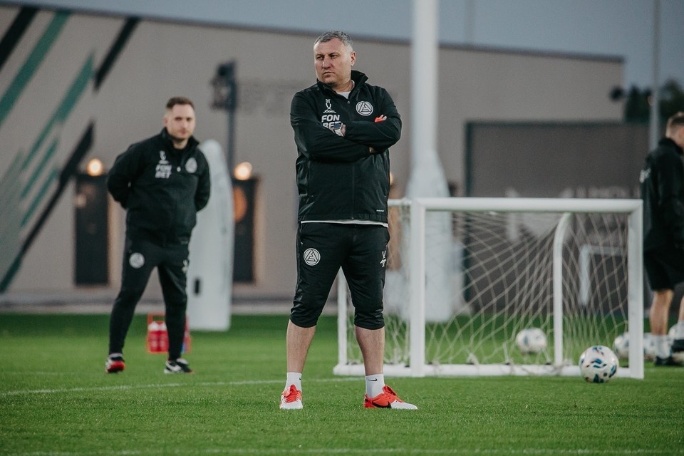    Заур Тедеев дал интервью клубной пресс-службе Фото: ФК «Акрон» (Тольятти)