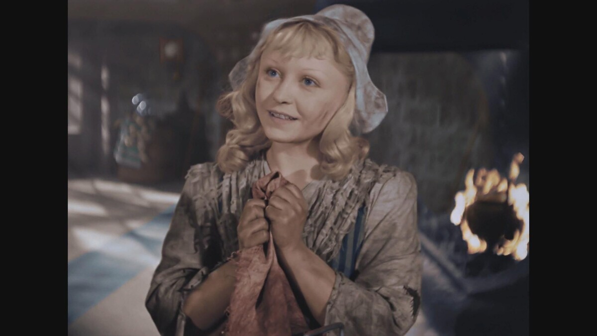 Кадр из фильма "Золушка".1947.