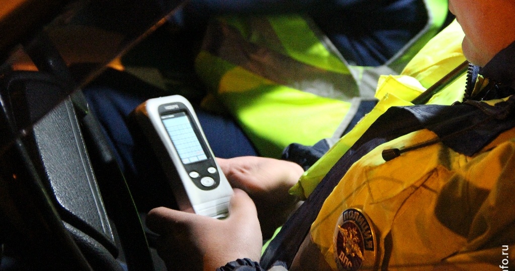 В Череповце за сутки поймали пятерых водителей без прав