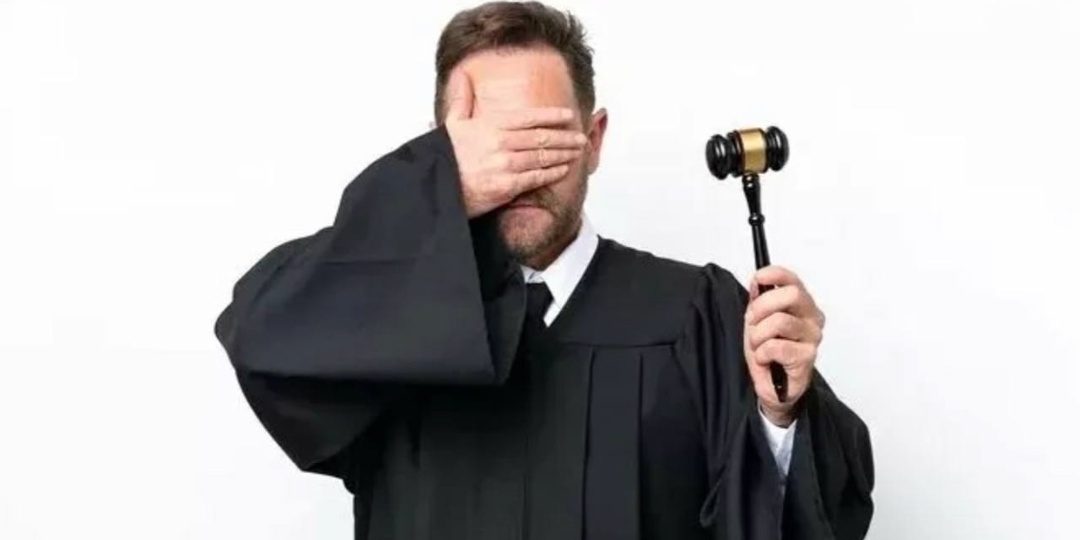 Доля в квартире, в которой не живешь. Чемодан без ручки? Часть 2 Судебная