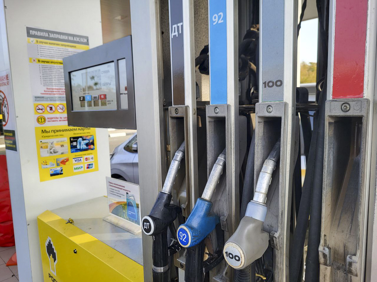 АИ-92 показал максимальный рост цен в Челябинской области за 2025 год.  Фото: Фото: ФедералПресс / Анна Миронова