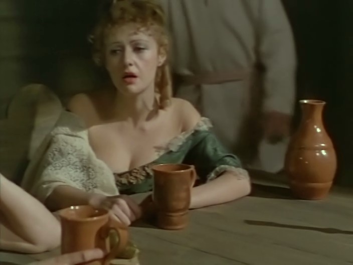 Инна Варшавская в фильме "Демидовы"