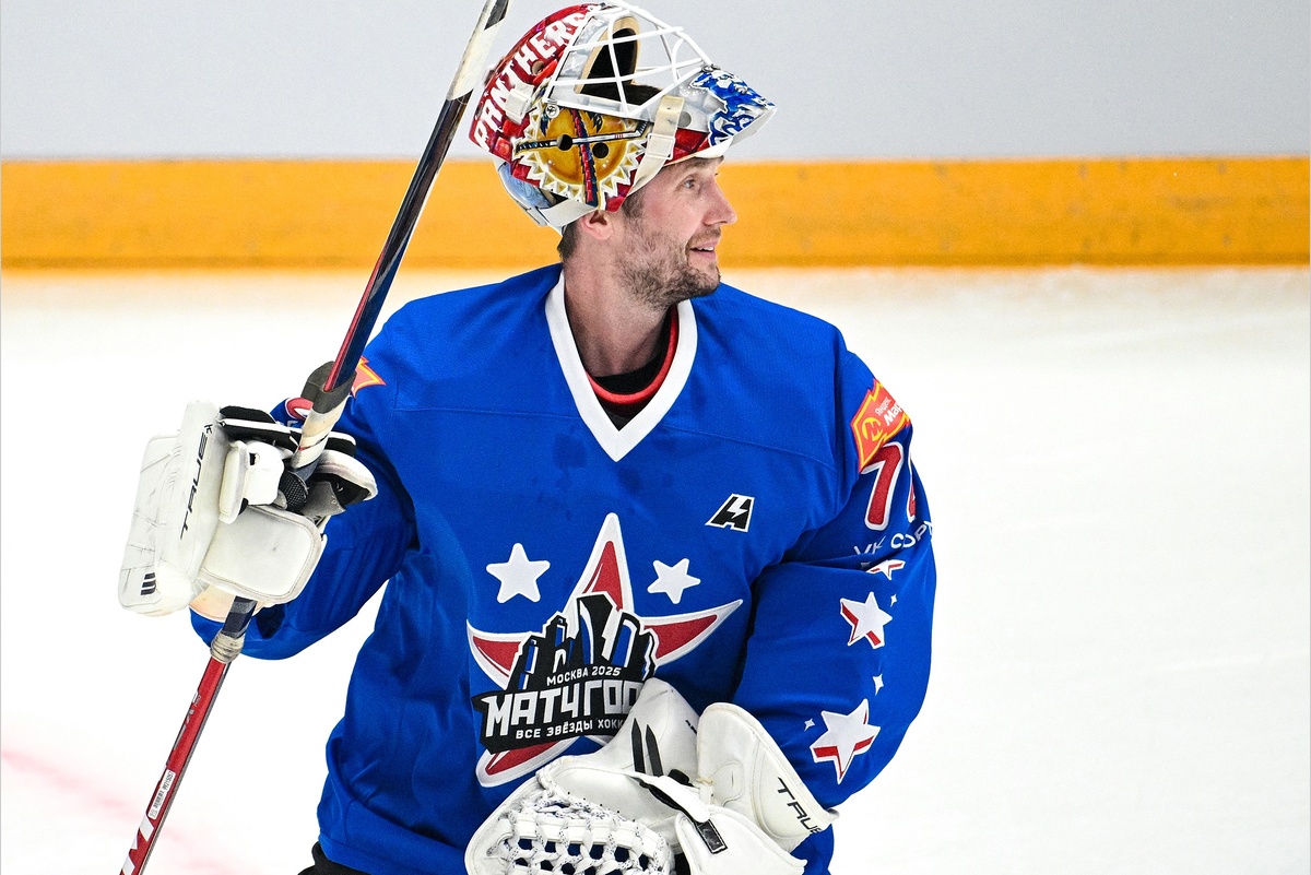    Вратарь Сергей Бобровский (НХЛ) на "Матче года" - 2025 при участии звезд КХЛ и НХЛ на "ЦСКА-Арене" в Москве./РИА Новости