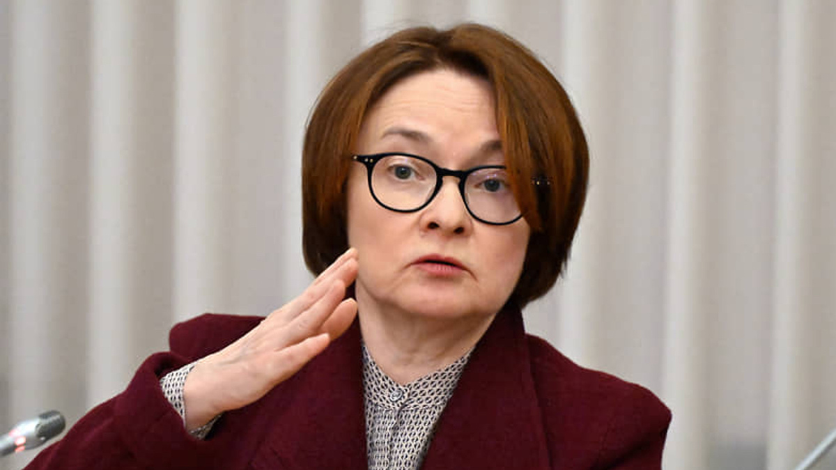 За какие операции банк может заблокировать ваш перевод и ограничить доступ к деньгам?