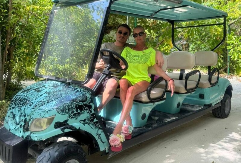 Во сколько Волочковой обошёлся зимний шпагат у океана на Мальдивах