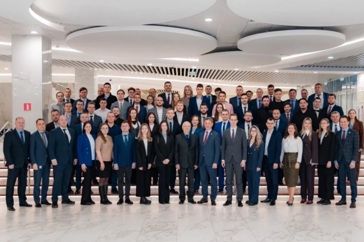    Совет молодых ученых и специалистов объединяет 1014 работников Общества.