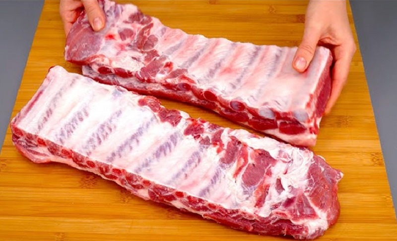 Запечённые рёбра по‑грузински: сочная ароматная классика с хрустящей корочкой